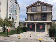 Izdavanje, dvosoban stan, 77m², Momišići, Podgorica - image 12