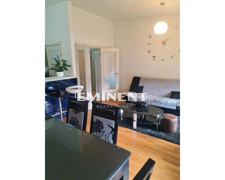 Rent, three bedroom apartment, 91m², Voždovac Sve Podlokacije, Beograd