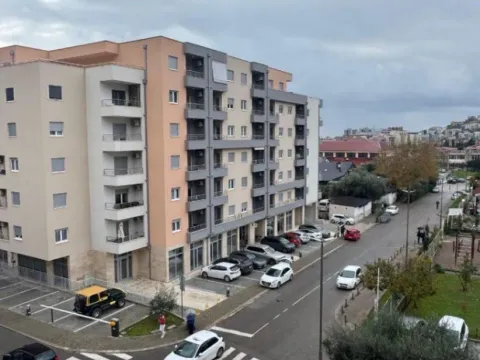 Izdavanje, jednosoban stan, 57m², Rozino, Budva - image 9