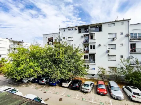 Rent, two bedroom apartment, 60m², Preko Morače, Podgorica - image 9