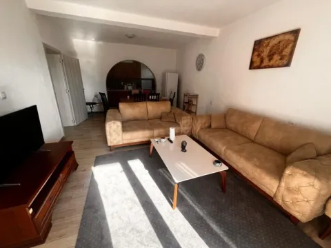 Rent, two bedroom apartment, 75m², Kalimanj, Tivat