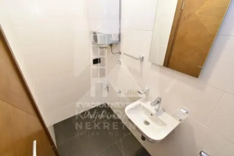 Rent, two bedroom apartment, 68m², Ljubović, Podgorica - image 6