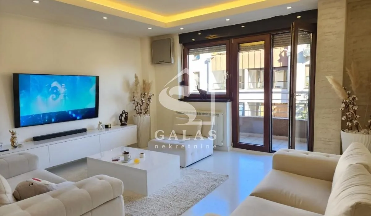 Prodaja, dvosoban stan, 54m², Vračar Sve Podlokacije, Beograd