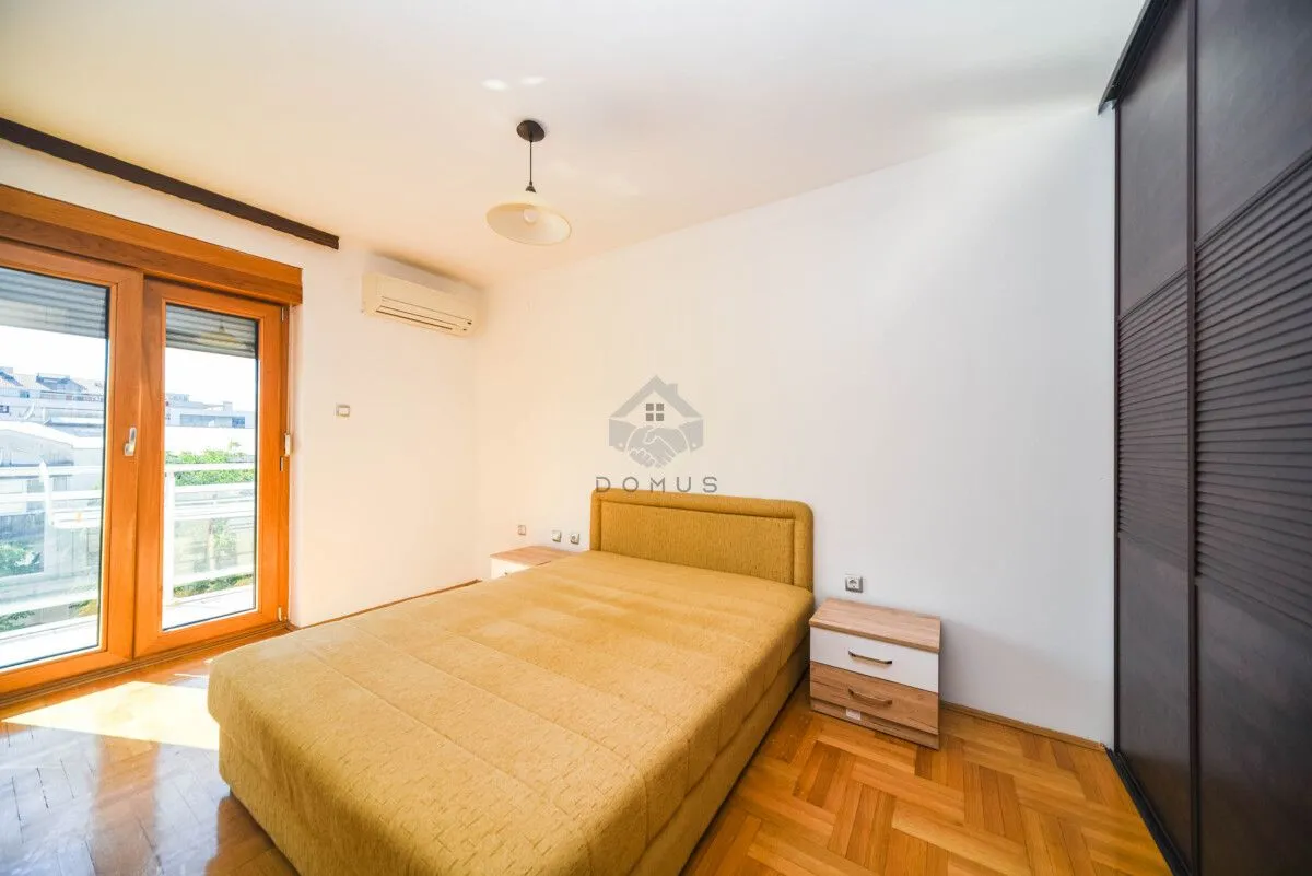 Izdavanje, jednosoban stan, 50m², Preko Morače, Podgorica