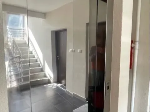 Sale, three bedroom apartment, 99m², Budva, Crna Gora - image 27