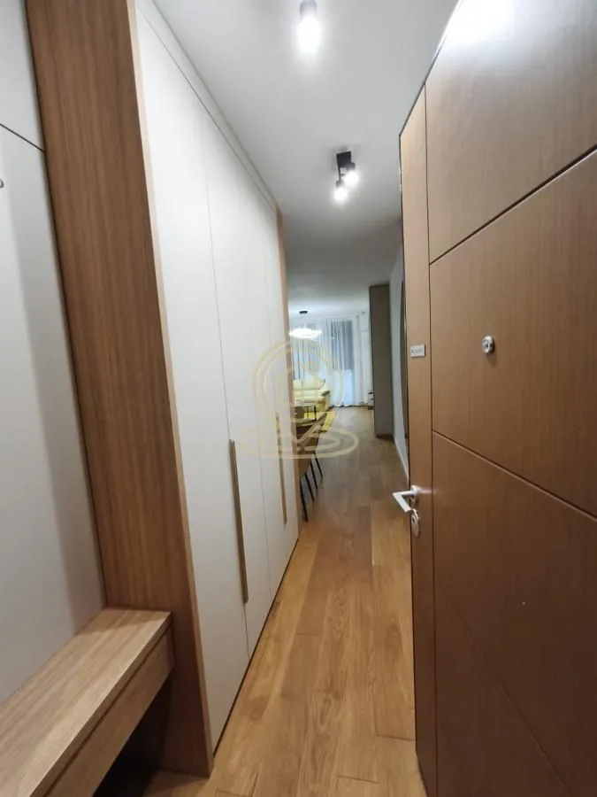 Rent, three bedroom apartment, 65m², Južni Bulevar, Vračar Sve Podlokacije