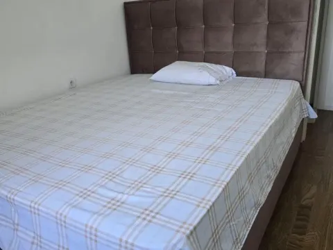 Izdavanje, dvosoban stan, 44m², Zvezdara, Zvezdara Sve Podlokacije - image 7