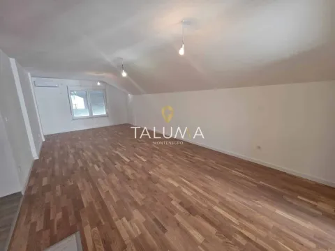 Prodaja, jednosoban stan, 68m², Zabjelo, Podgorica - image 2