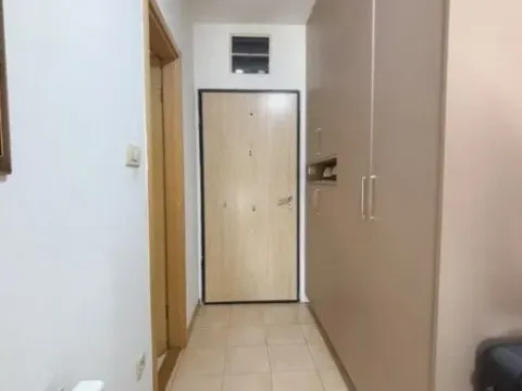 Prodaja, dvosoban stan, 64m², Ljubović, Podgorica - image 10