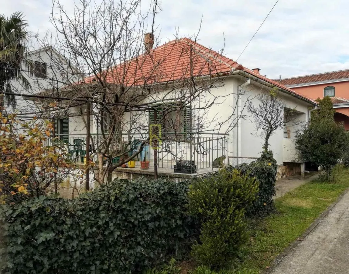 Prodaja,  kuća, 150m2, Ibričevina, Podgorica