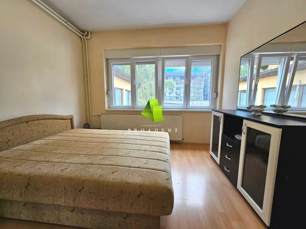 Rent, office space, 50m², Medijana, Niš