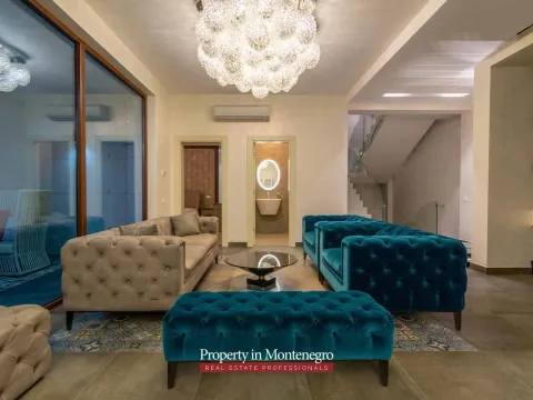 Sale, house, 831m², Bečići, Budva - image 36