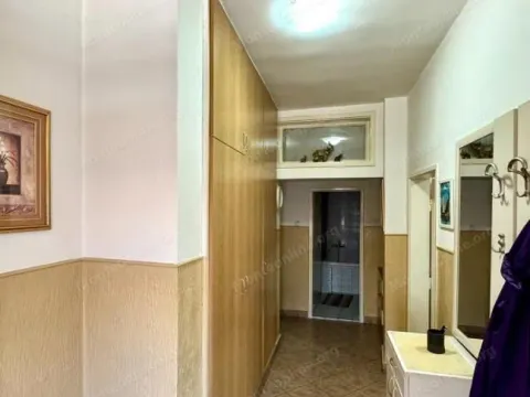 Prodaja, kuća, 70m², Stara Varoš, Podgorica - image 10