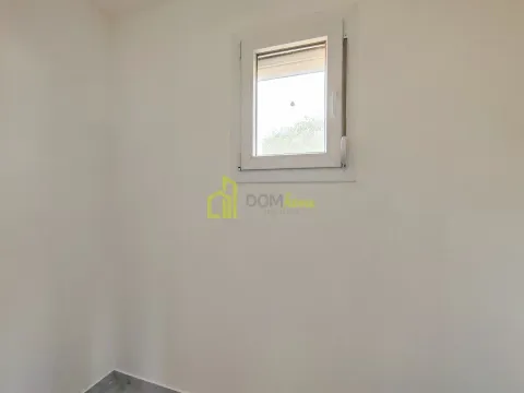 Prodaja, kuća, 73m², Zeta, Podgorica - image 12