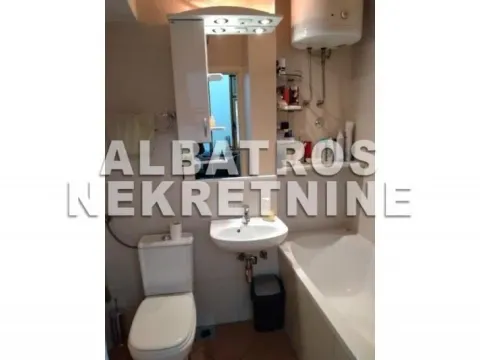 Izdavanje, poslovni prostor, 180m², Stari Grad, Beograd - image 2