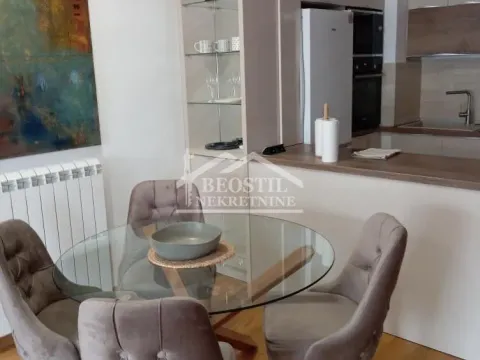 Izdavanje, trosoban stan, 85m², Novi Beograd Blok 65, Novi Beograd Sve Podlokacije - image 8