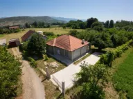 Prodaja, kuća, 1300m², Danilovgrad, Crna Gora - image 1