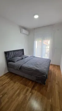 Prodaja, dvosoban stan, 70m², 1 maj, Podgorica - image 8