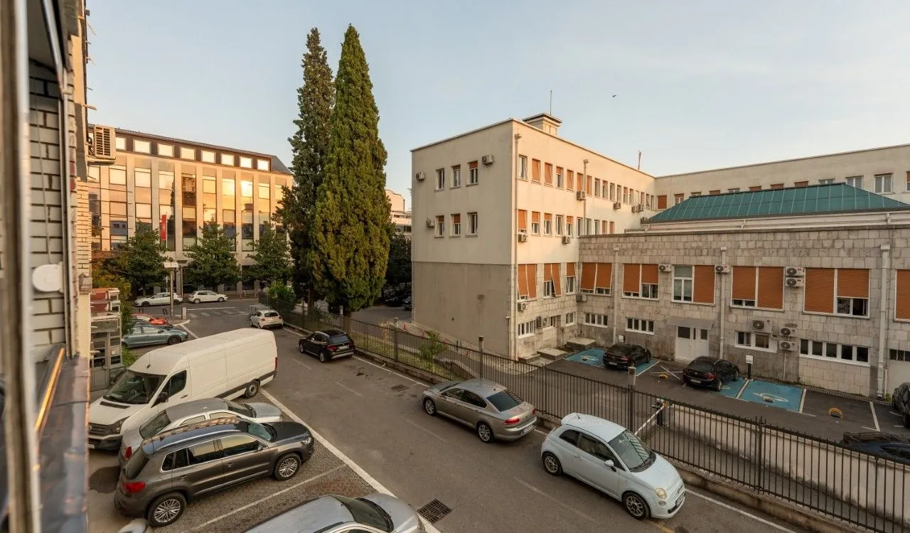 Rent, two bedroom apartment, 70m², Podgorica, Crna Gora