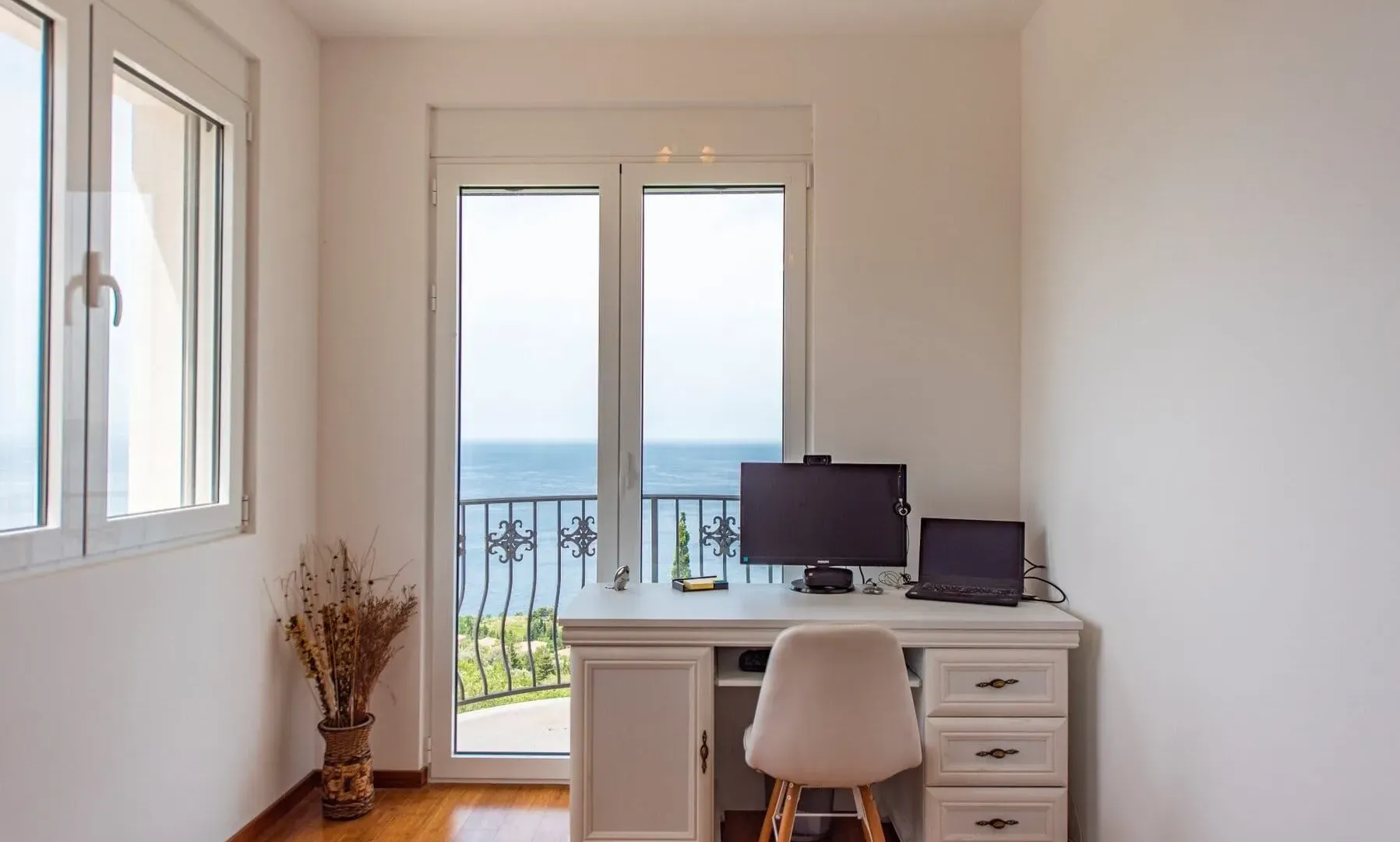 Sale, house, 270m², Reževići, Budva