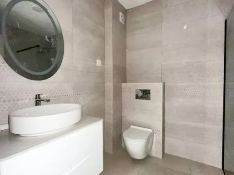 Prodaja, dvosoban stan, 69m², Ilino, Bar - image 10