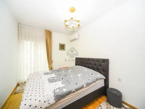 Rent, two bedroom apartment, 65m², Stara Varoš, Podgorica - image 7