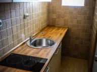 Izdavanje, kuća, 80m², Centar, Cetinje - image 7