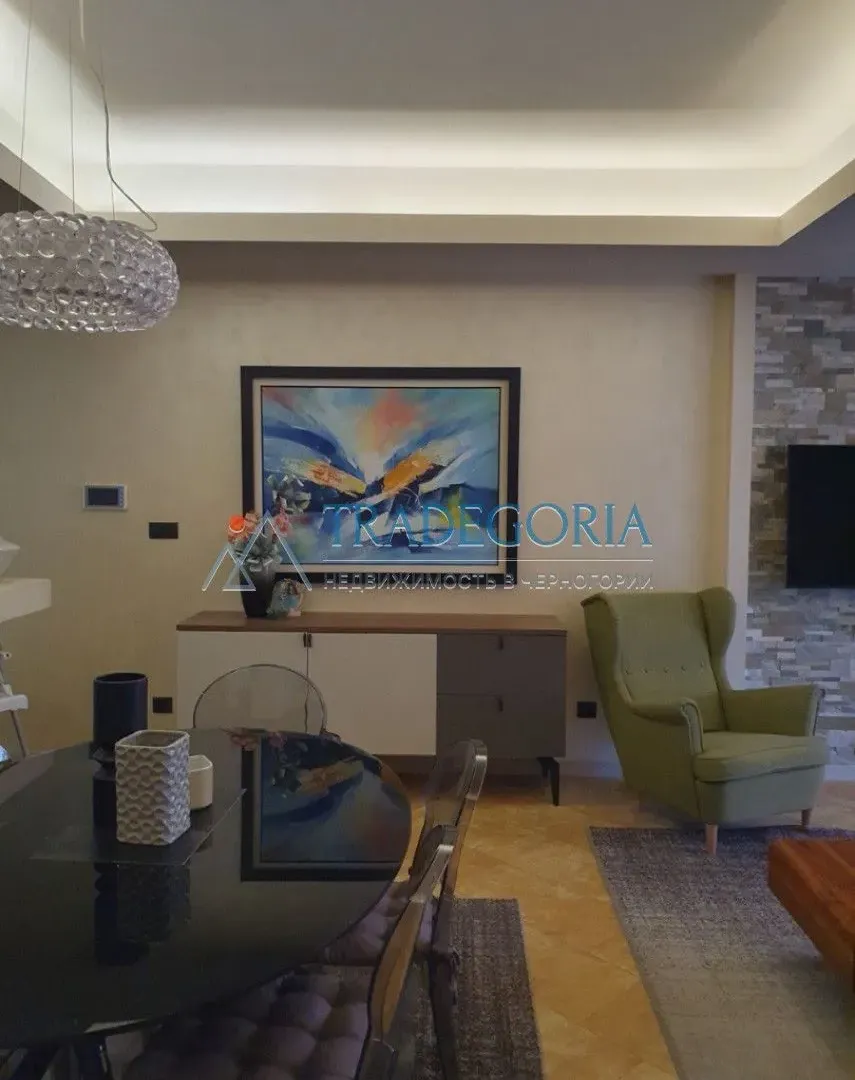 Prodaja, dvosoban stan, 87m², Budva, Crna Gora