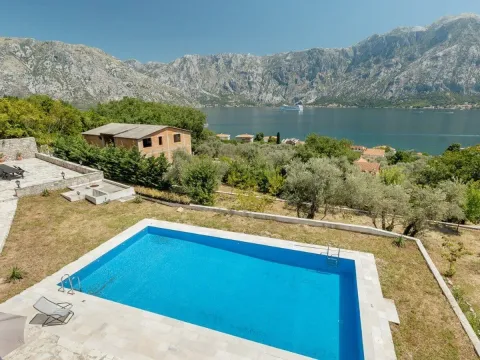 Prodaja, kuća, 800m², Prčanj, Kotor - image 63