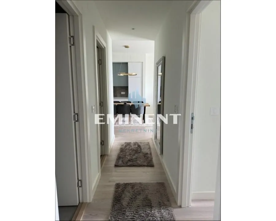 Rent, three bedroom apartment, 83m², Savski Venac, Beograd