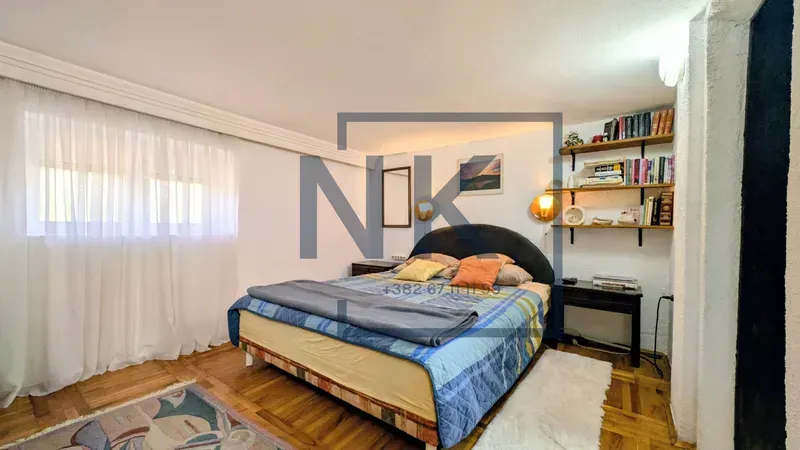 Prodaja, kuća, 350m², Vranići, Podgorica