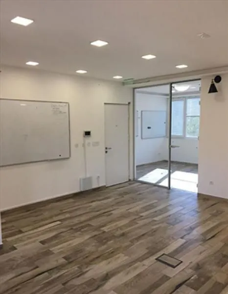 Rent, office space, 144m², Zemun Kalvarija, Zemun Sve Podlokacije