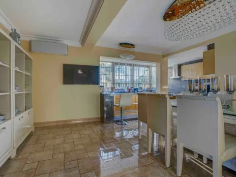 Prodaja, kuća, 1034m², Budva, Crna Gora - image 41