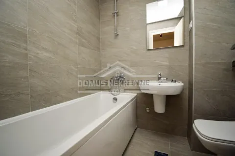 Rent, one bedroom apartment, 50m², City Kvart, Podgorica - image 12