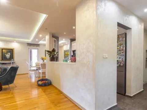 Prodaja, trosoban stan, 140m², Podgorica, Crna Gora - image 8