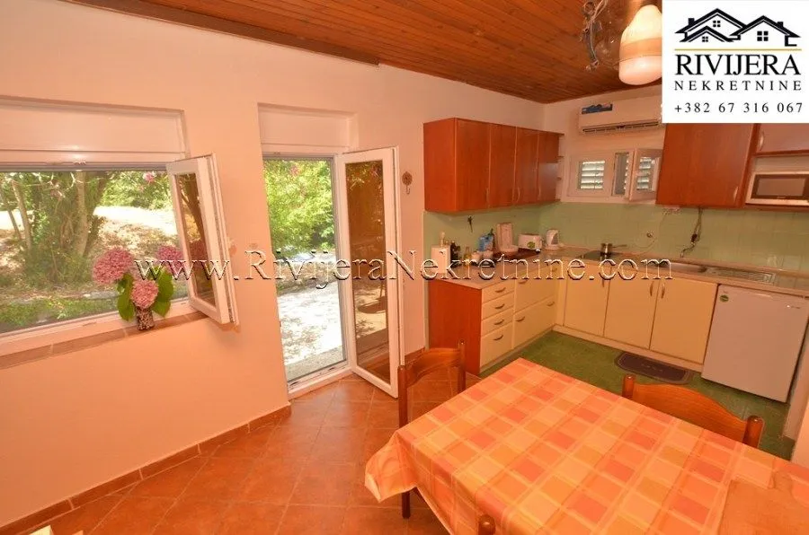 Prodaja, kuća, 92m², Savina, Herceg Novi