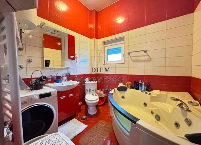 Rent, house, 175m², Podgorica, Crna Gora