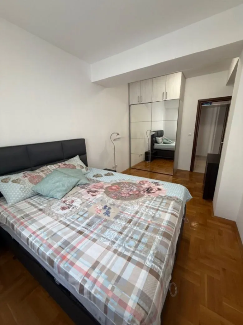 Izdavanje, dvosoban stan, 78m², City Kvart, Podgorica