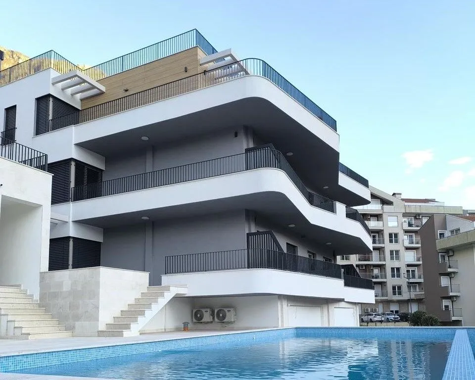 Sale, two bedroom apartment, 51m², Dobrota, Kotor