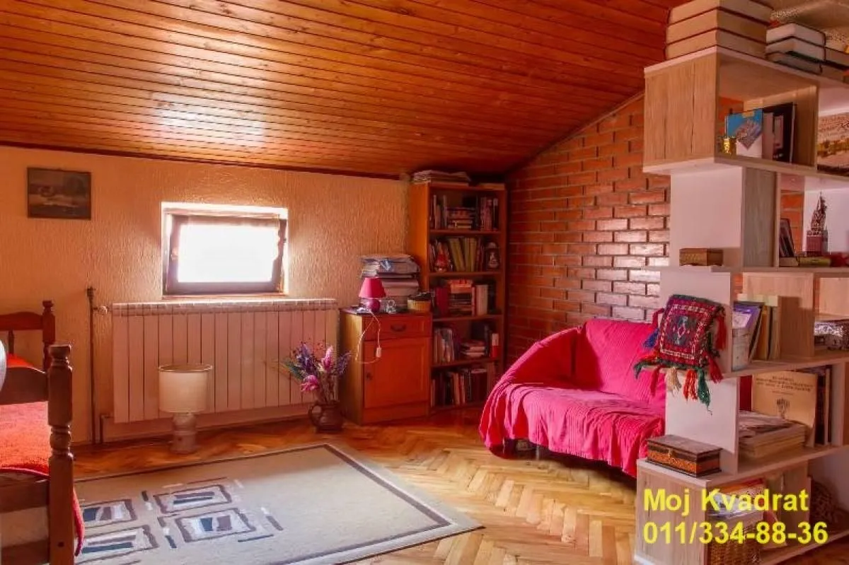 Sale, apartment, 177m², Čukarica, Beograd