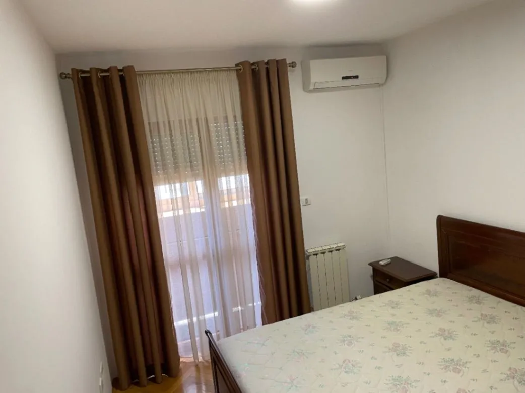 Rent, two bedroom apartment, 85m², Podgorica, Crna Gora