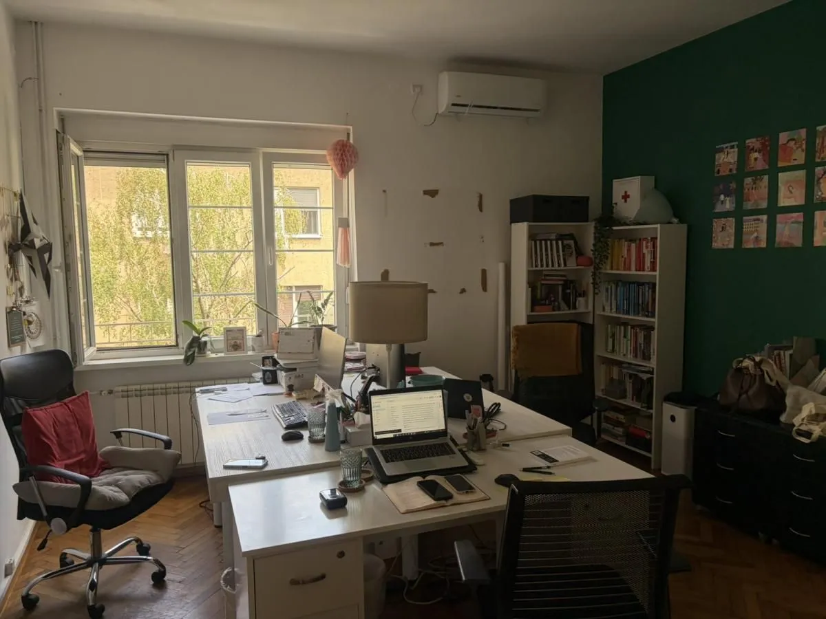Rent, four bedroom apartment, 115m², Vračar Sve Podlokacije, Beograd