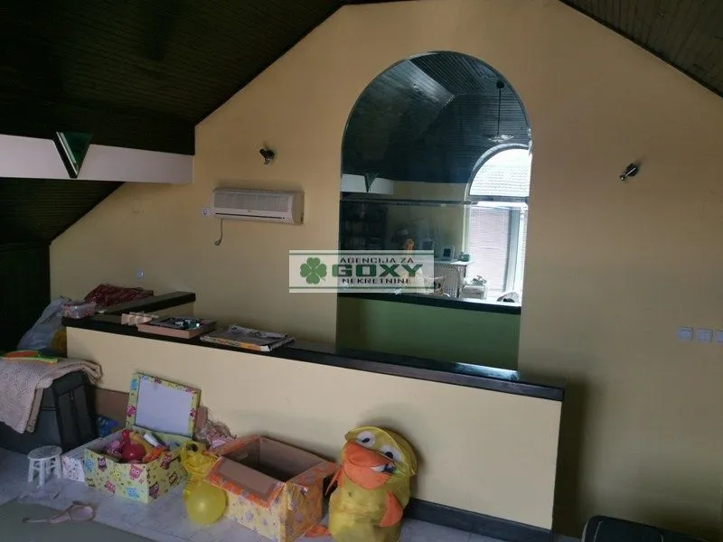 Prodaja, kuća, 391m², Centar, Kragujevac