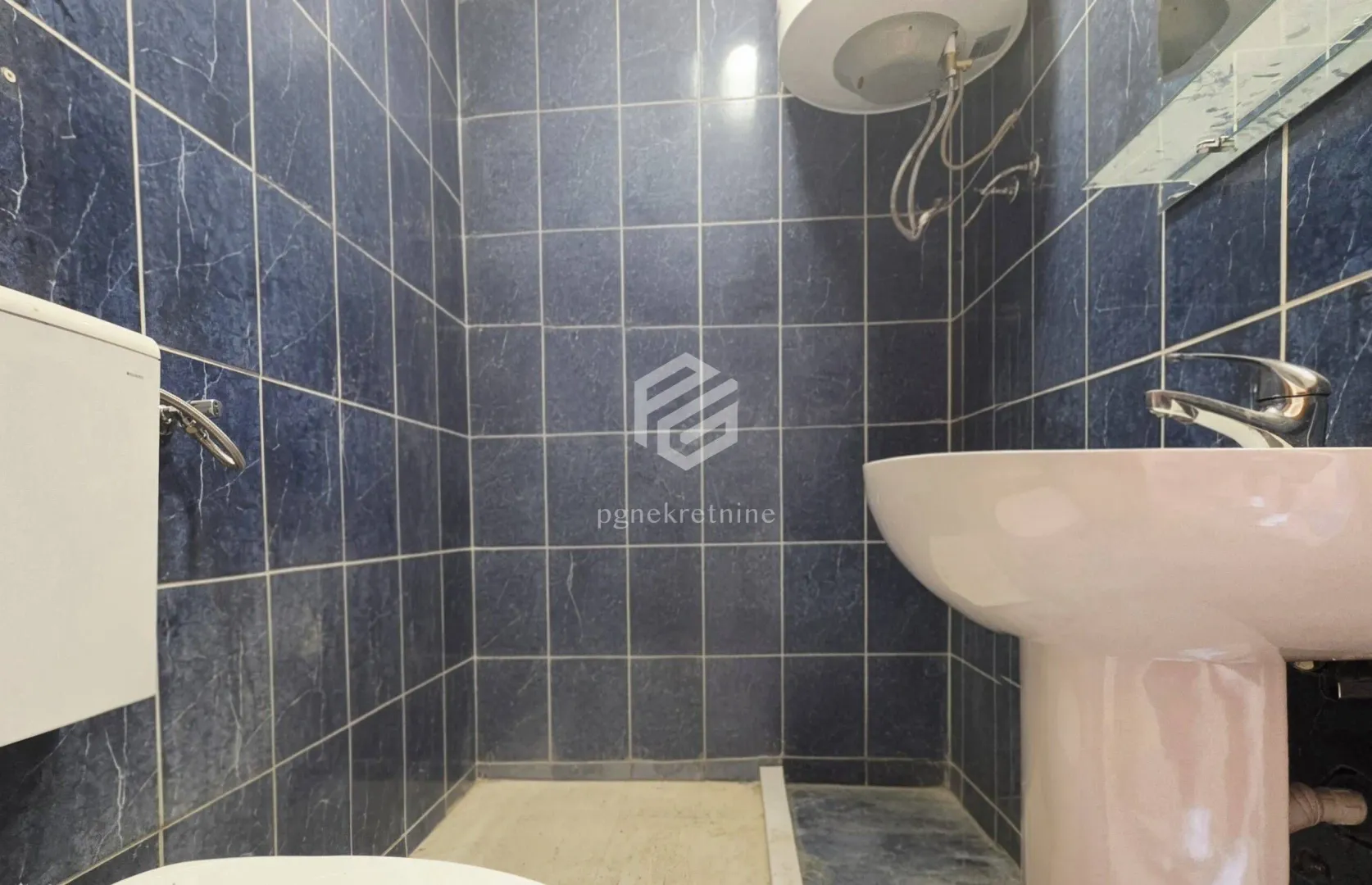 Rent, apartment, 346m², Velje Brdo, Podgorica