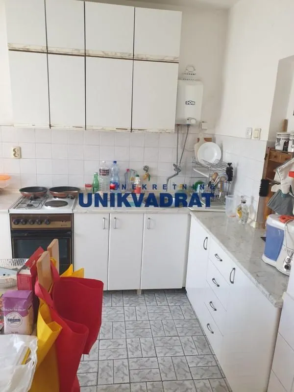 Prodaja, četvorosoban stan, 123m², Čukarica, Beograd