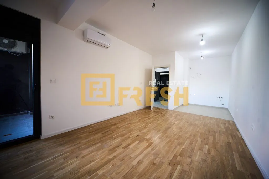 Rent, one bedroom apartment, 44m², Stari Aerodrom, Podgorica