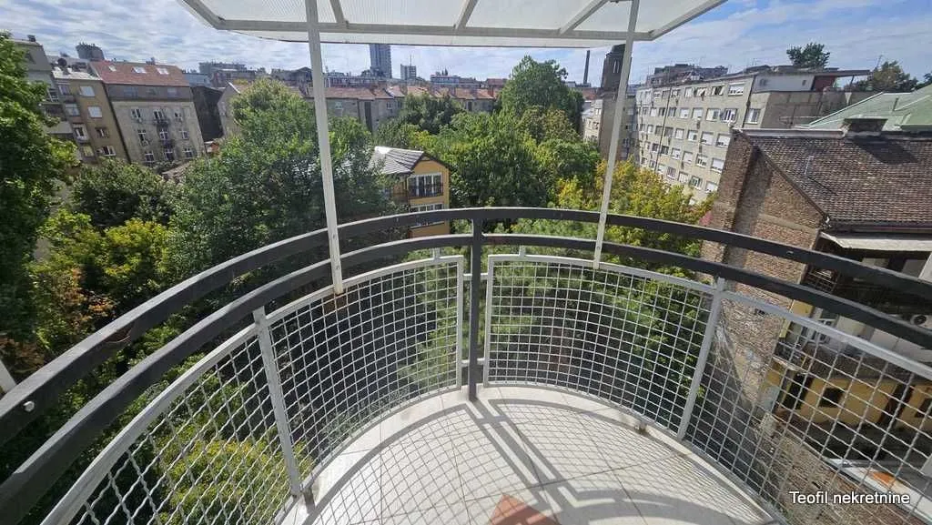 Sale, four bedroom apartment, 84m², Stari Grad, Beograd