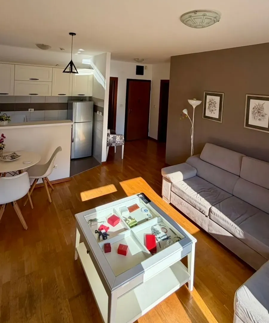 Rent, two bedroom apartment, 64m², City Kvart, Podgorica