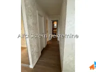 Izdavanje, trosoban stan, 82m², Savski Venac, Beograd - image 12