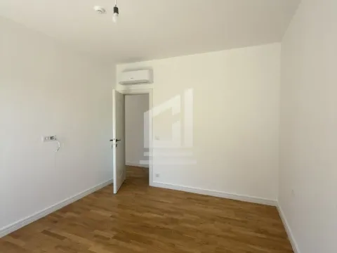 Prodaja, dvosoban stan, 61m², Sutomore, Bar - image 6